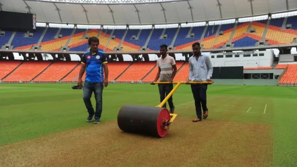 Narendra Modi Stadium Pitch Report
